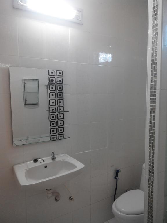 Formula One Bed And Breakfast F1 Sepang Klia Klia2 Kuala Lumpur International Airport Transit Nilai Quarto foto