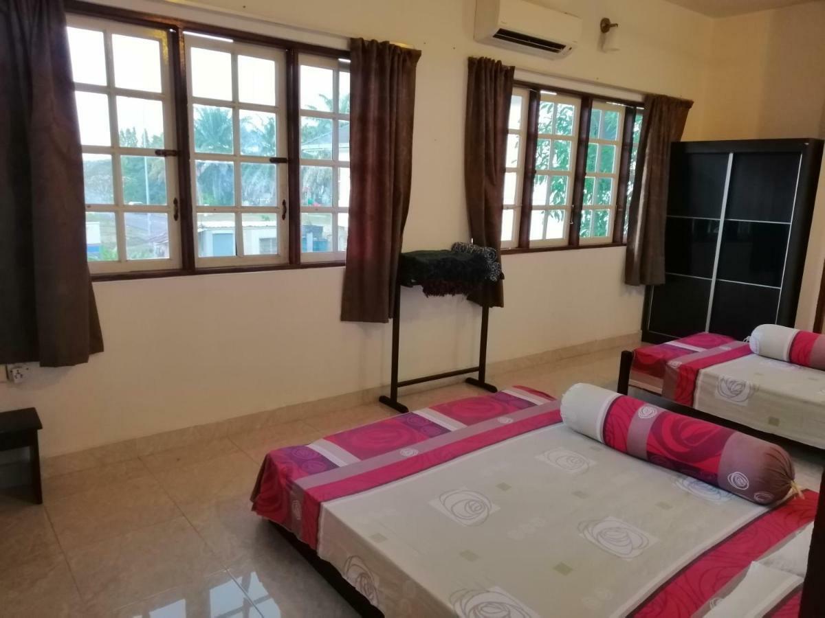 Formula One Bed And Breakfast F1 Sepang Klia Klia2 Kuala Lumpur International Airport Transit Nilai Exterior foto